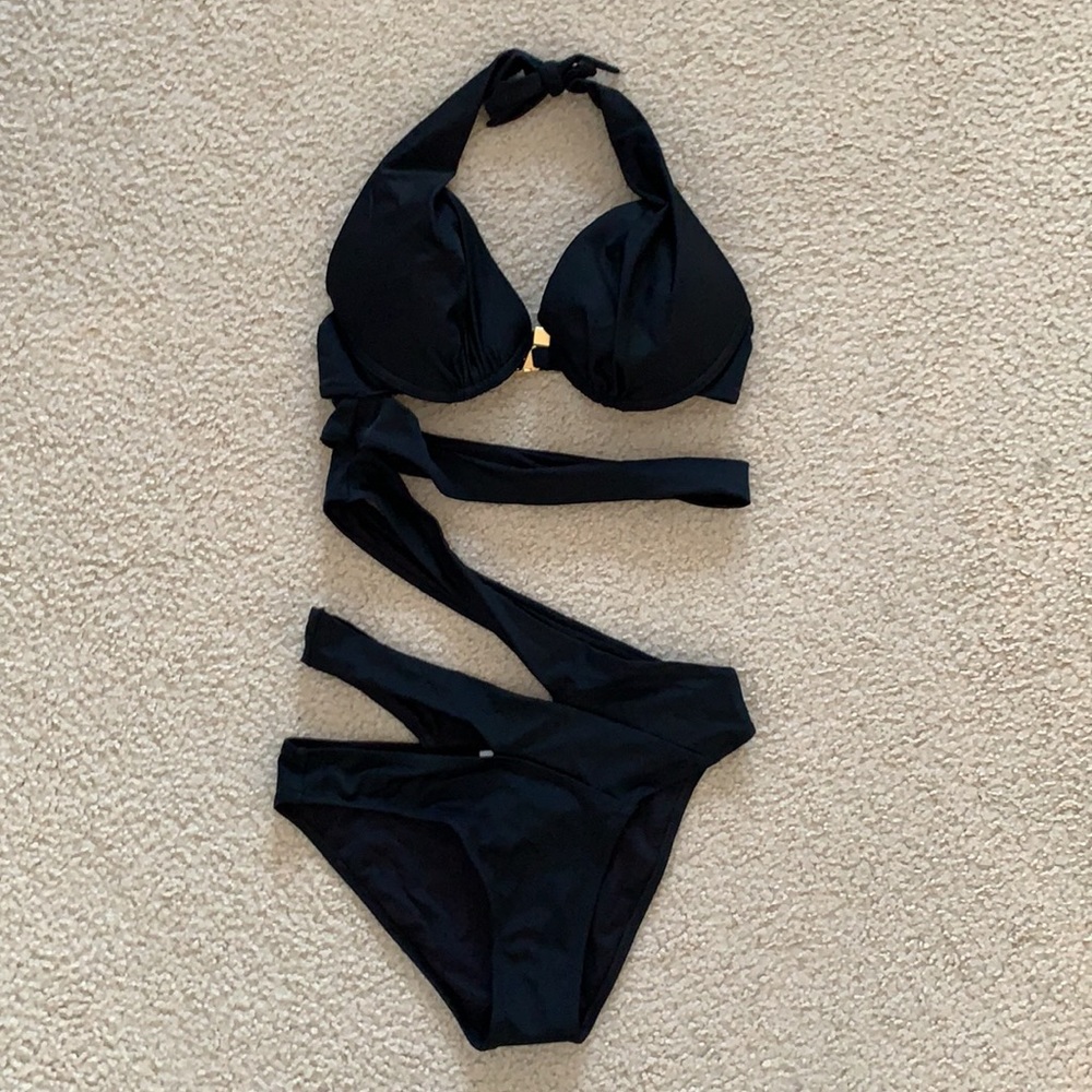 Meriell club collection - push-up bathing suit
